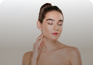 Woman with closed eyes touching her neck – eCO2 3D by Cynosure Lutronic