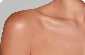 Shoulders – close-up of a bare shoulder